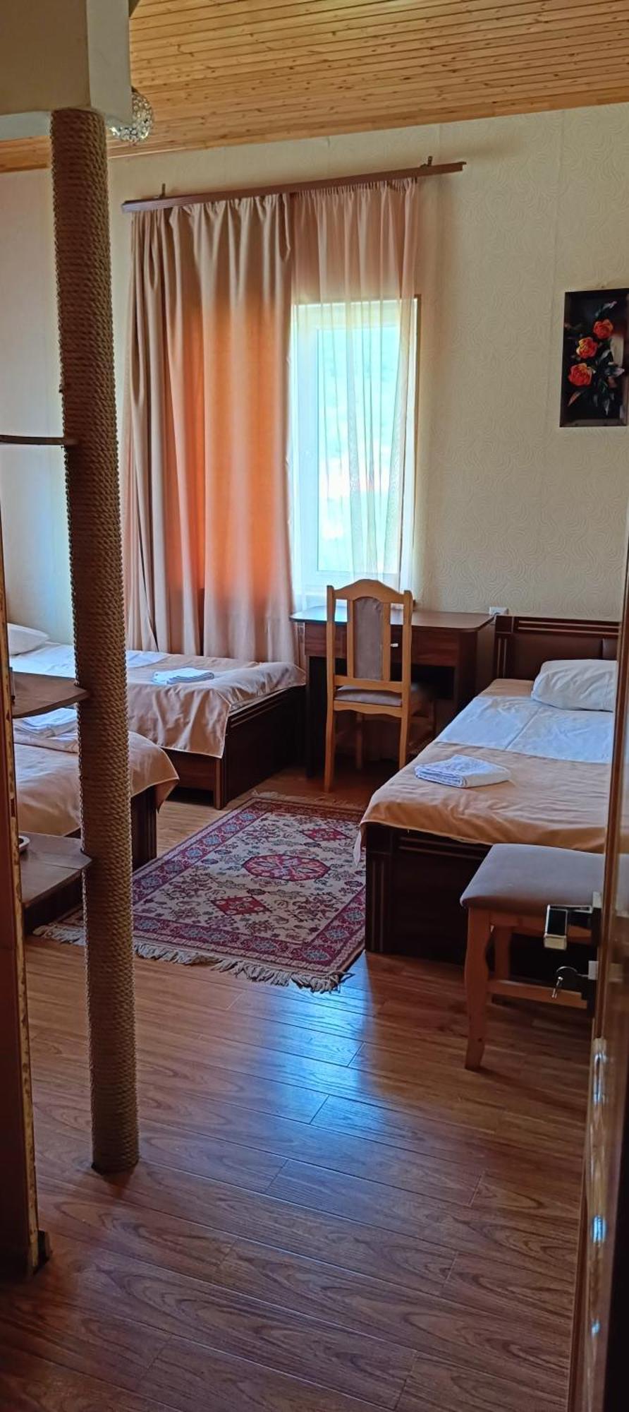 Kirch Hotel & Restaurant Goris Exterior photo